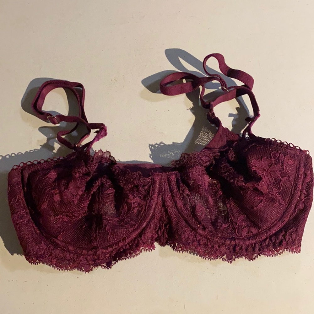 32C Lace Unlined Burgundy Bra